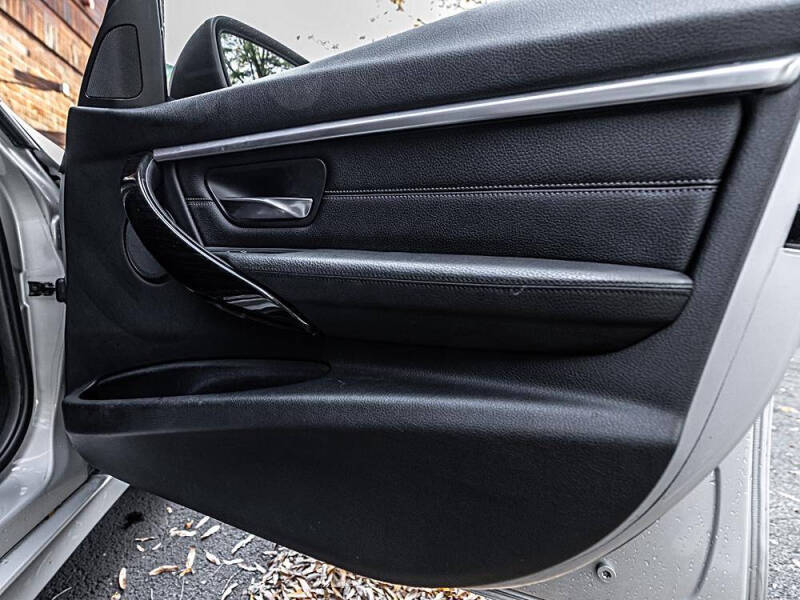 2016 BMW 3 Series 328i