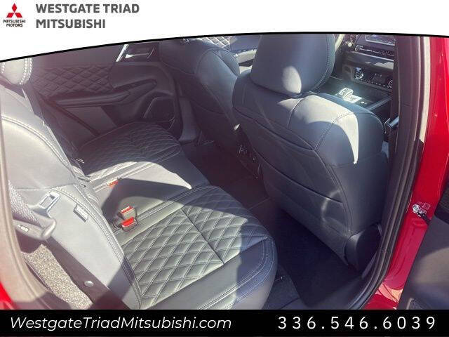 2025 Mitsubishi Outlander PHEV SEL