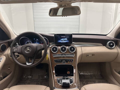 2015 Mercedes-Benz C-Class C 300