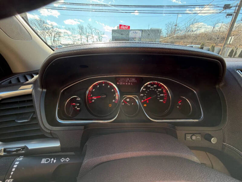 2016 GMC Acadia Denali