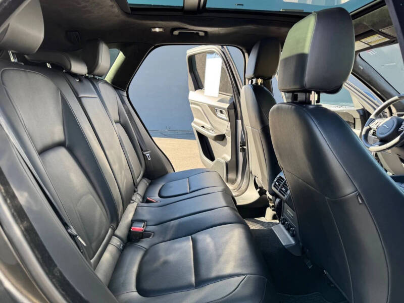 2020 Jaguar F-PACE 25t Premium