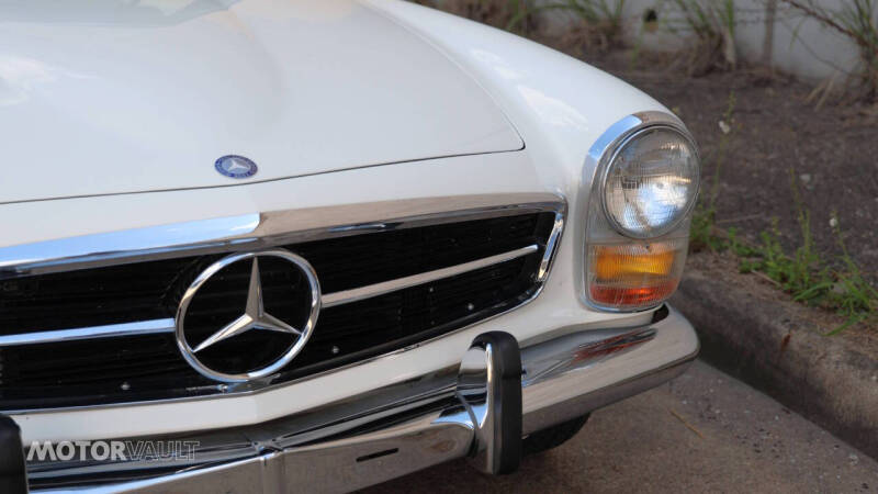 1969 Mercedes-Benz 280-Class