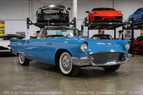 1957 Ford Thunderbird