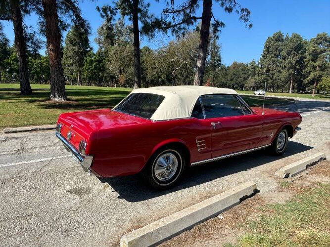 1966 Ford Mustang