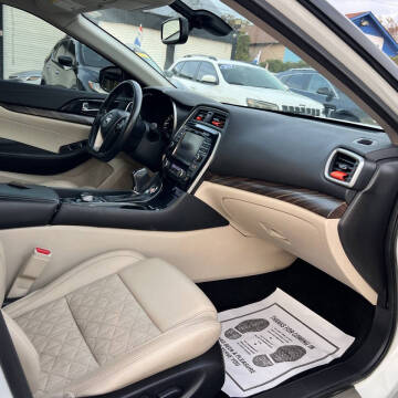 2017 Nissan Maxima 3.5 S