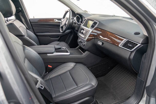 2013 Mercedes-Benz M-Class 39