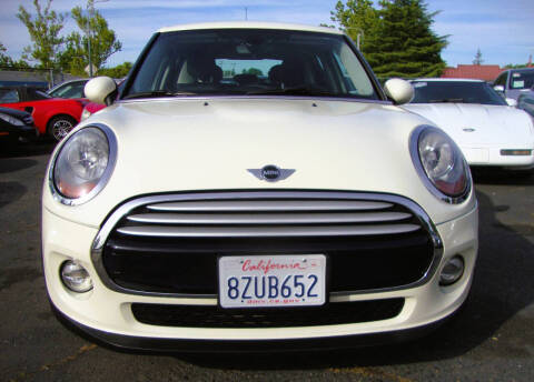 2015 MINI Hardtop 4 Door Cooper