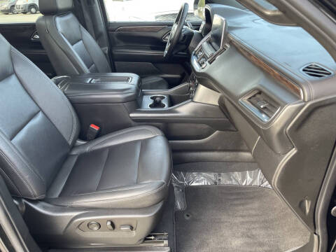 2022 Chevrolet Suburban LT