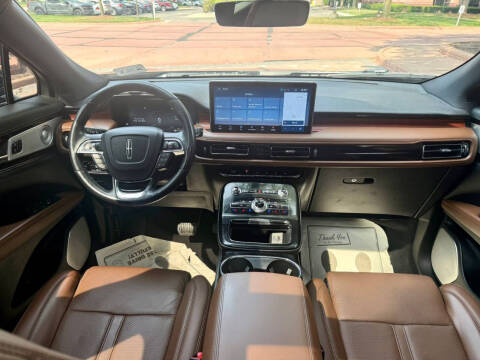 2023 Lincoln Nautilus Reserve