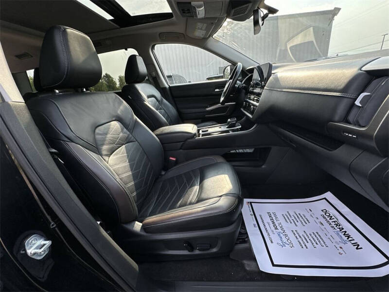 2022 Nissan Pathfinder