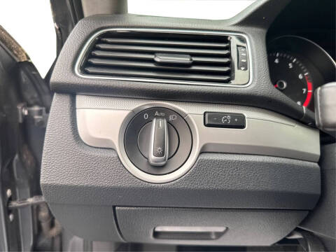 2019 Volkswagen Passat Wolfsburg