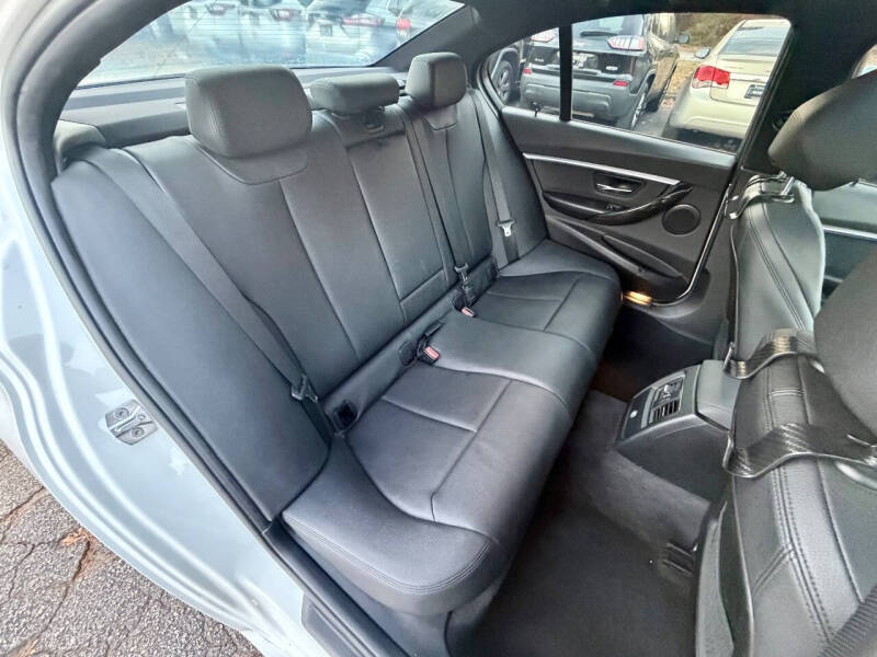 2016 BMW 3 Series 328i