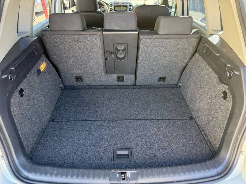 2011 Volkswagen Tiguan S