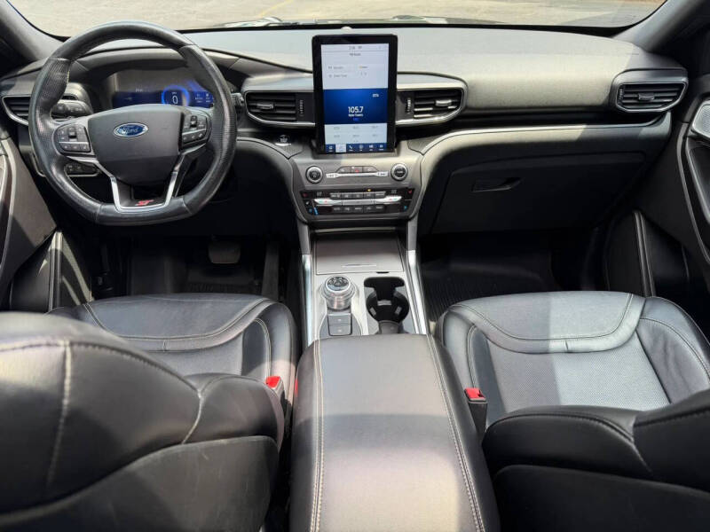 2020 Ford Explorer ST