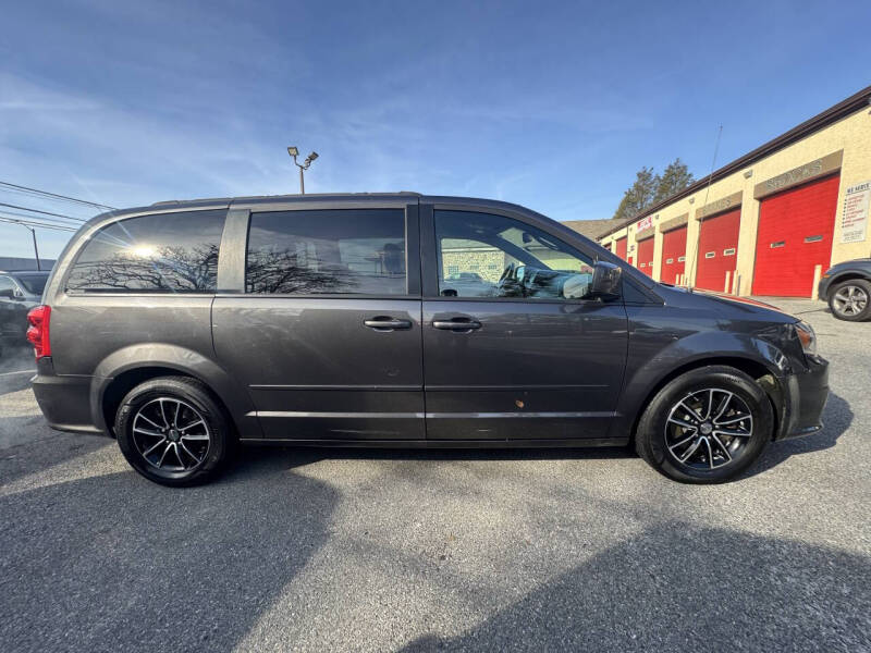 2017 Dodge Grand Caravan GT
