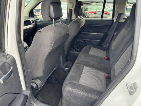 2015 Jeep Compass Sport