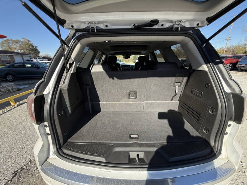 2016 GMC Acadia Denali