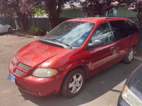 2006 Dodge Grand Caravan for sale at Blue Line Auto Group in Portland OR