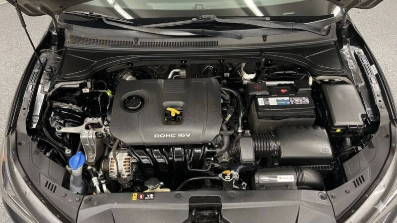 2019 Hyundai Veloster