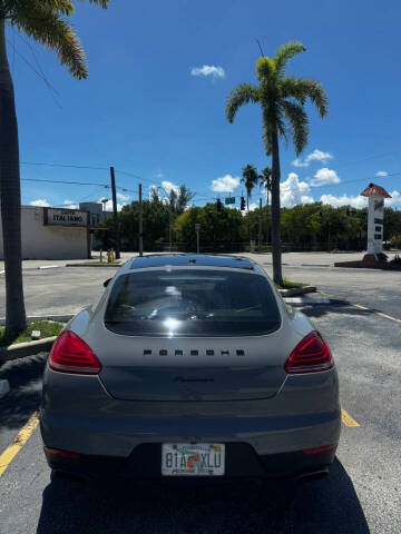 2014 Porsche Panamera