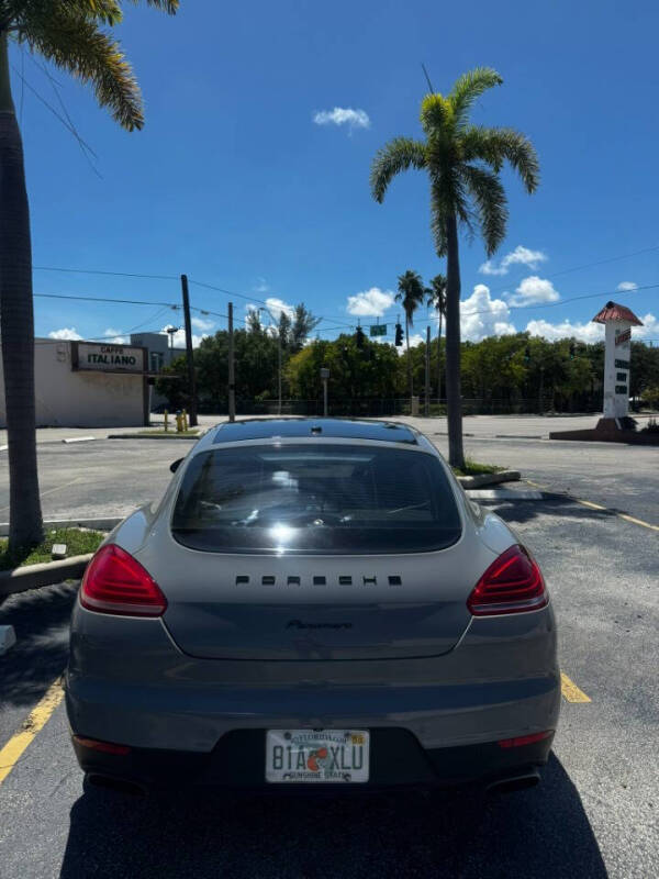 2014 Porsche Panamera