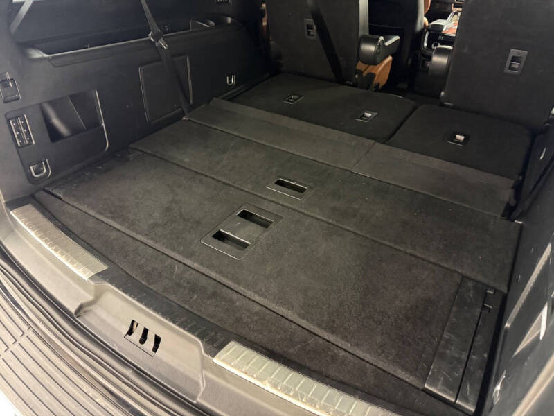 2021 Lincoln Navigator L Reserve