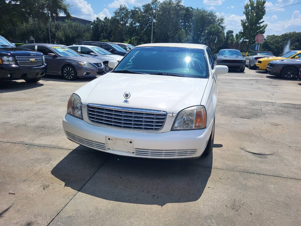 2000 Cadillac Deville Professional for sale at FAMILY AUTO BROKERS in Longwood, FL