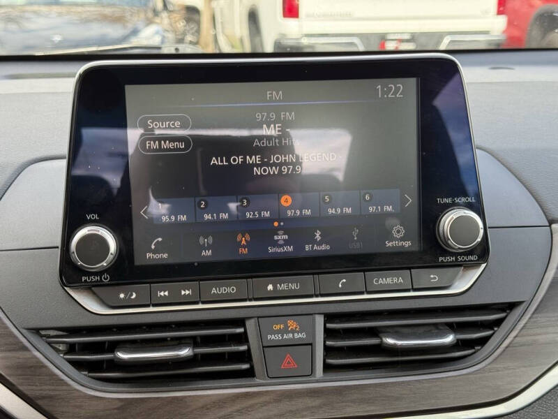 2024 Nissan Altima 2.5 SV