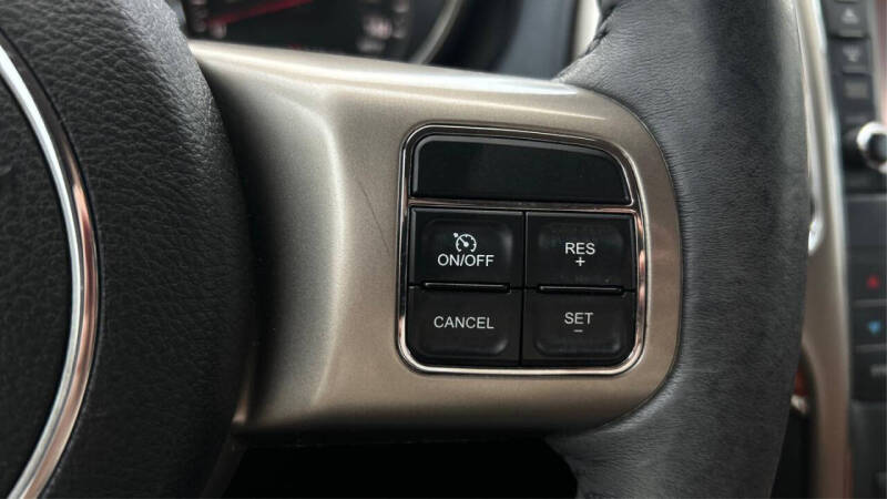 2012 Jeep Grand Cherokee Overland