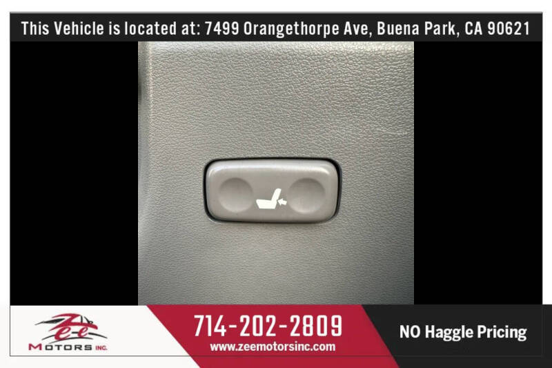 2016 Toyota Sequoia SR5