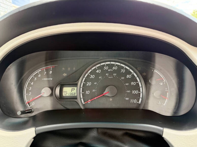 2014 Toyota Sienna L 7-Passenger