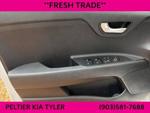 2023 Kia Rio 5-Door S