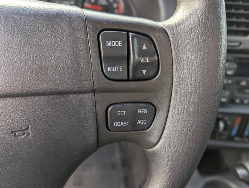 2000 Chevrolet Monte Carlo LS