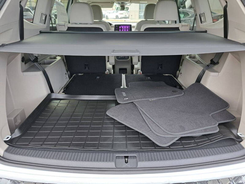 2026 Volkswagen Atlas SEL Premium R-Line 4Motion