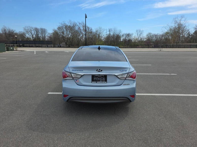 2011 Hyundai Sonata Hybrid