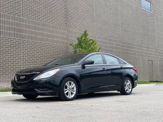 2013 Hyundai SONATA for sale at Phoenix Motor Co in Romulus, MI