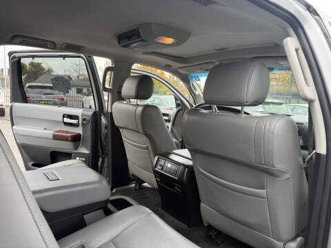 2012 Toyota Sequoia Platinum