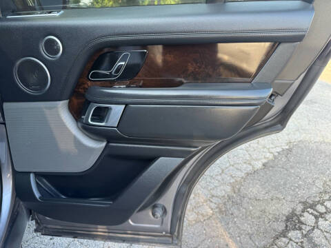 2020 Land Rover Range Rover P525 HSE