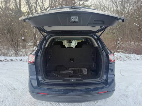 2017 Chevrolet Traverse LT