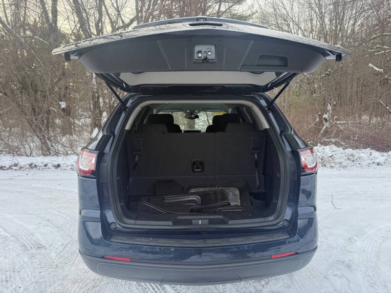 2017 Chevrolet Traverse LT