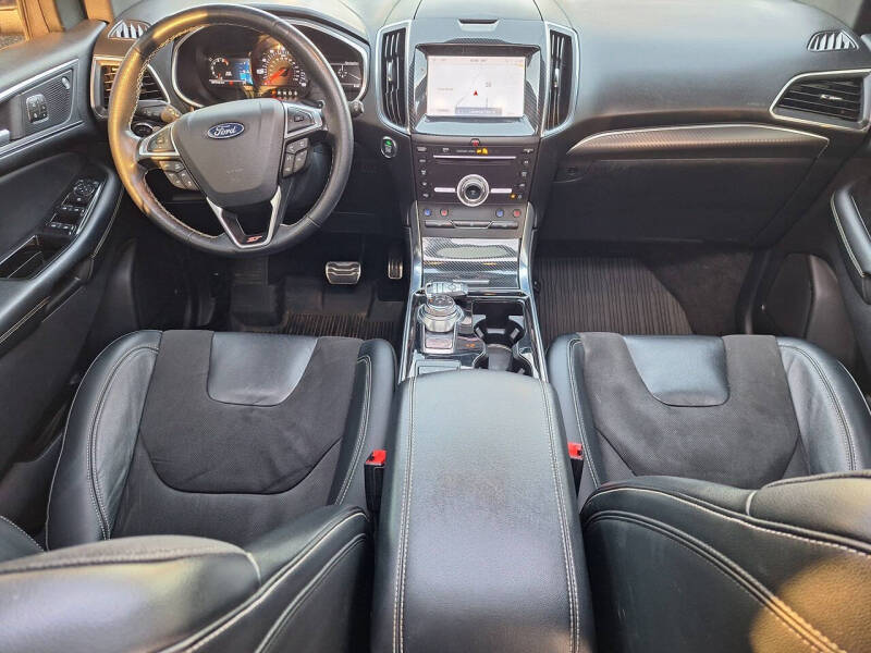 2019 Ford Edge ST - Photo 12