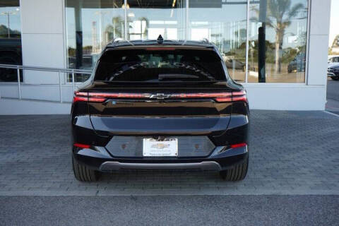 2025 Chevrolet Equinox EV LT 2