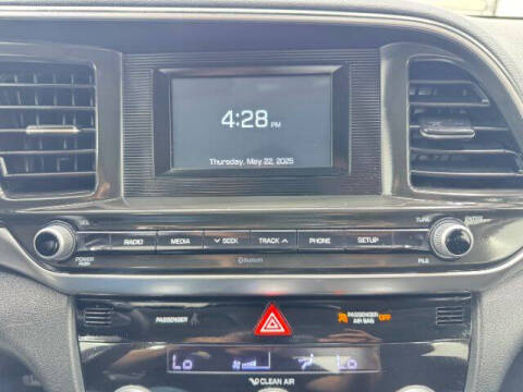 2020 Hyundai Elantra