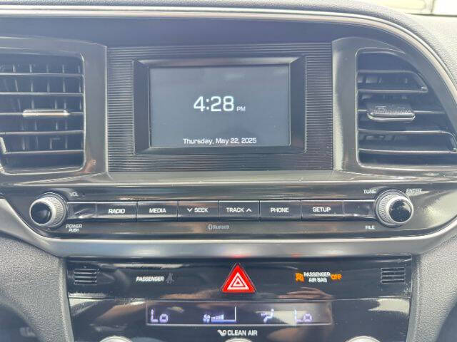 2020 Hyundai Elantra