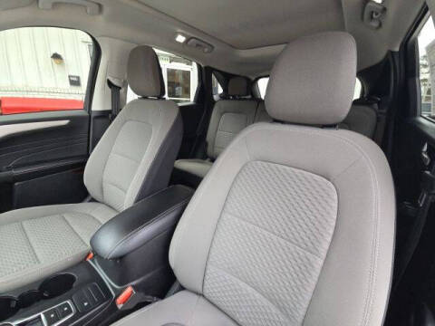 2021 Ford Escape Hybrid SE