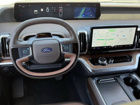 2025 Ford Expedition MAX King Ranch