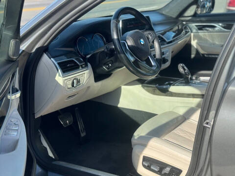 2018 BMW 7 Series 750i