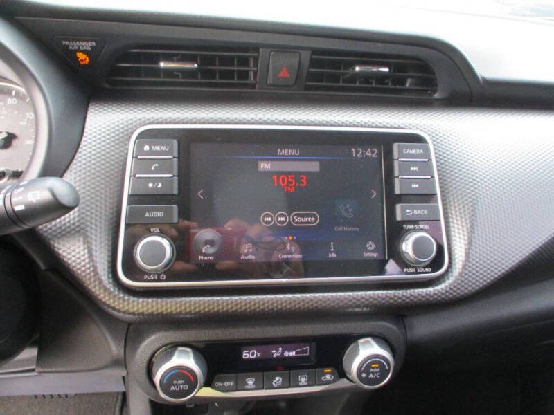 2020 Nissan Kicks SV