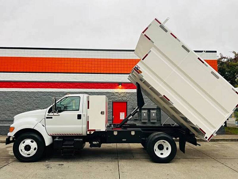 2000 Ford F-650 Super Duty