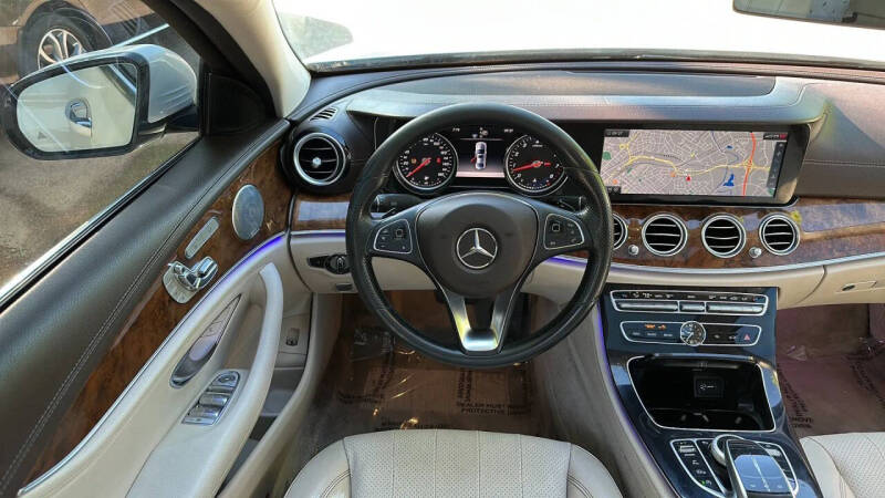 2017 Mercedes-Benz E-Class E 300 4MATIC